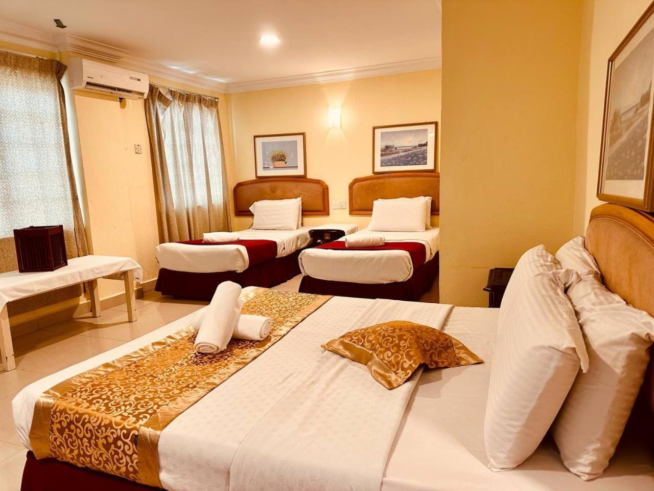 Carlton Hotel Seremban - Next To Terminal Bus Station Ruang foto